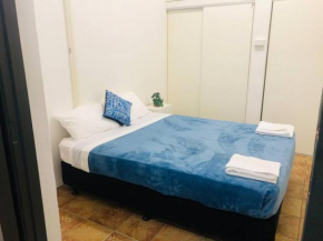 Entire 4 Bedroom pets friendly home in Alice Springs CBD with 2 kitchens 2 bathrooms Toilets and plenty of free secured parking